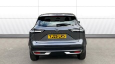 Nissan Qashqai 1.3 DiG-T MH Acenta Premium 5dr Petrol Hatchback